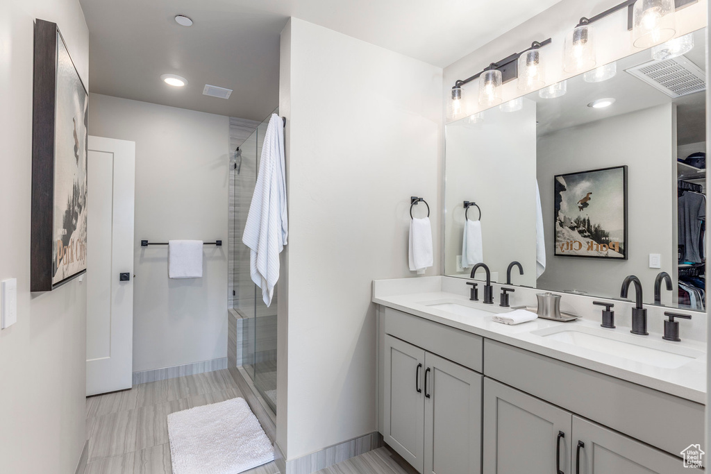 Photo 18 for MLS #2106939 at 909 W Peace Tree Trl #611LO