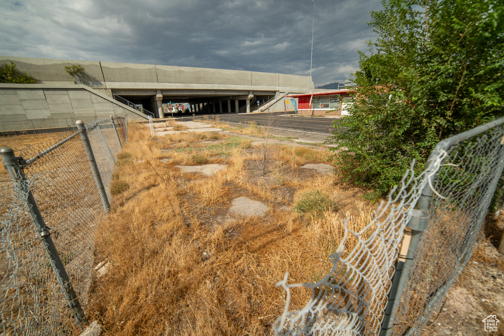 2450 S MAIN ST South Salt Lake, UT 84115