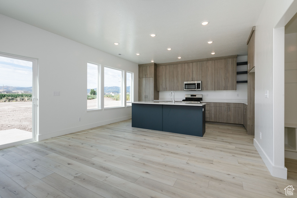 Photo 3 for MLS #2106954 at 1174 W 3410 South