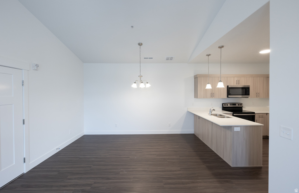 4653 S ALDER DR #H302 Mapleton, UT 84664