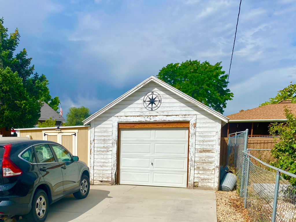4350 S 2200 W Taylorsville, UT 84129