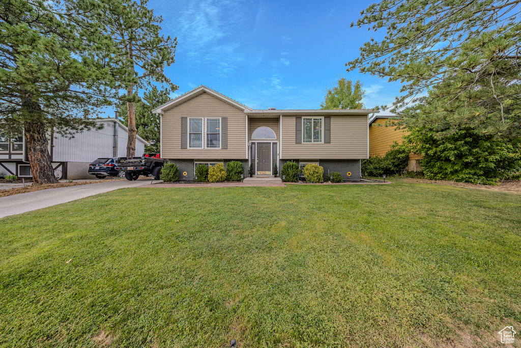 Photo 31 for MLS #2106965 at 2012 E 5875 South