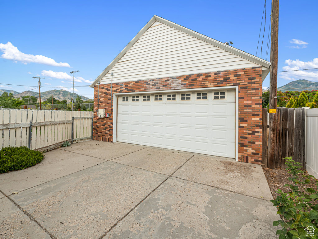 2275 S 2000 E Salt Lake City, UT 84106