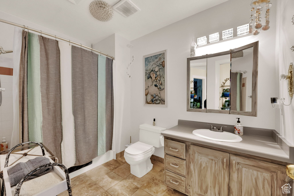 Photo 8 for MLS #2106975 at 2171 S Bountiful Blvd