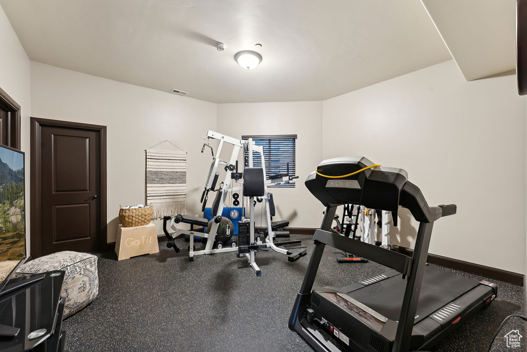 Photo 32 for MLS #2106976 at 3180 E Stoney Creek Cir