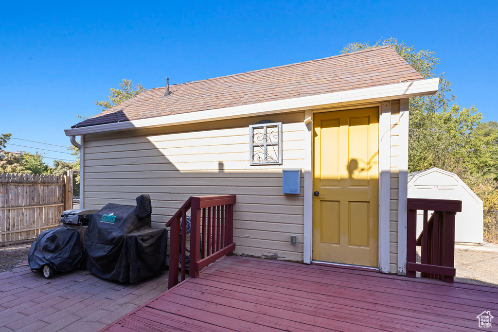 Photo 25 for MLS #2106980 at 105 N 300 West