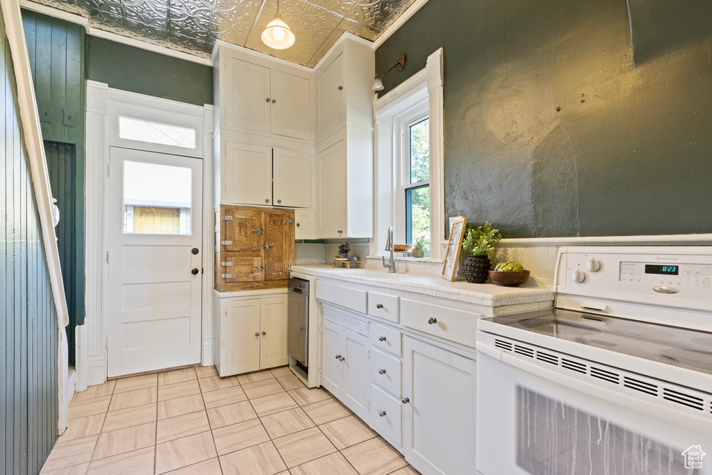 Photo 8 for MLS #2106980 at 105 N 300 West