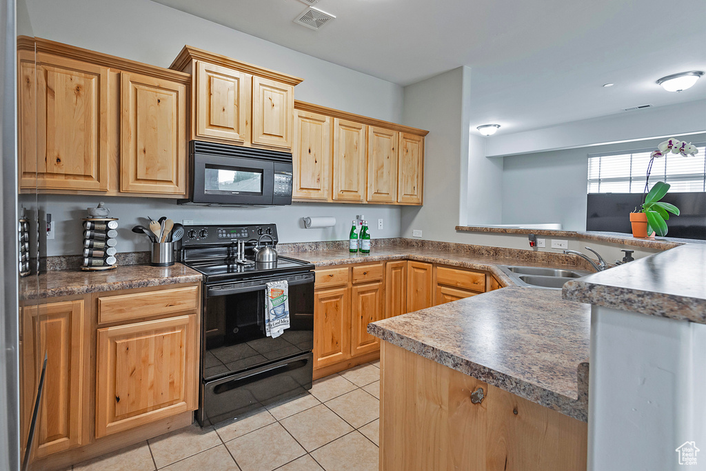 Photo 11 for MLS #2106987 at 11429 S Oakmond