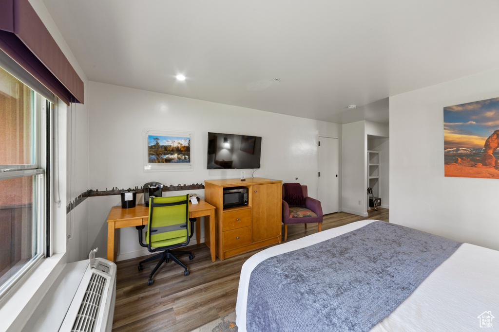 Photo 4 for MLS #2106999 at 100 W 200 South #118