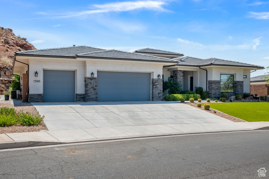 Photo 3 for MLS #2107006 at 1596 E Talus Way