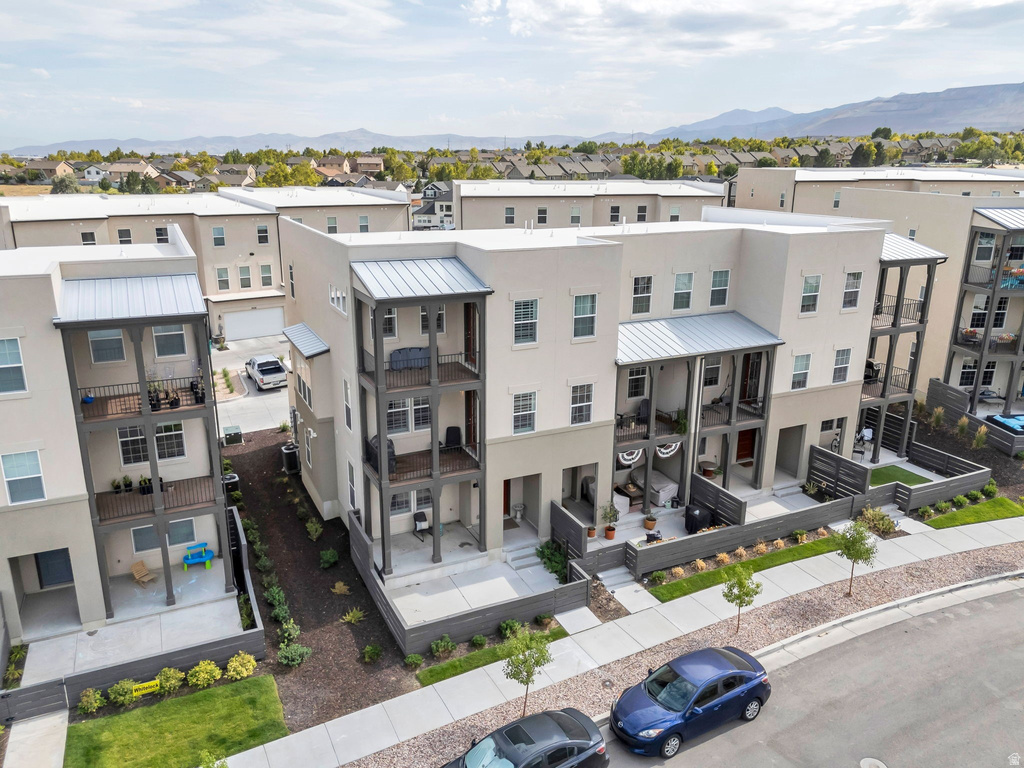 7051 W OWENS VIEW WAY West Jordan, UT 84081