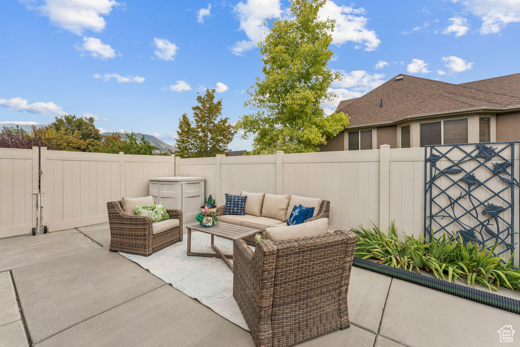 5531 PONDEROSA LN Stansbury Park, UT 84074