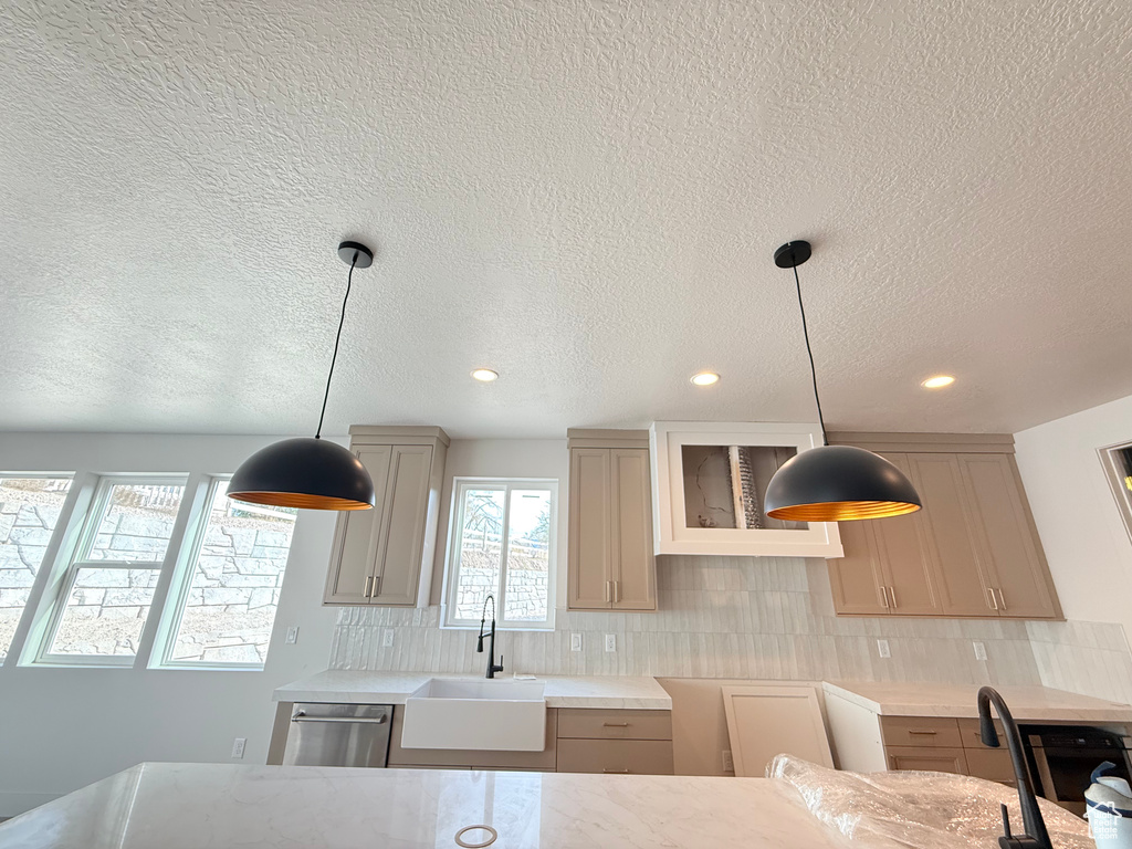 Photo 24 for MLS #2107028 at 14576 S Elora Cir