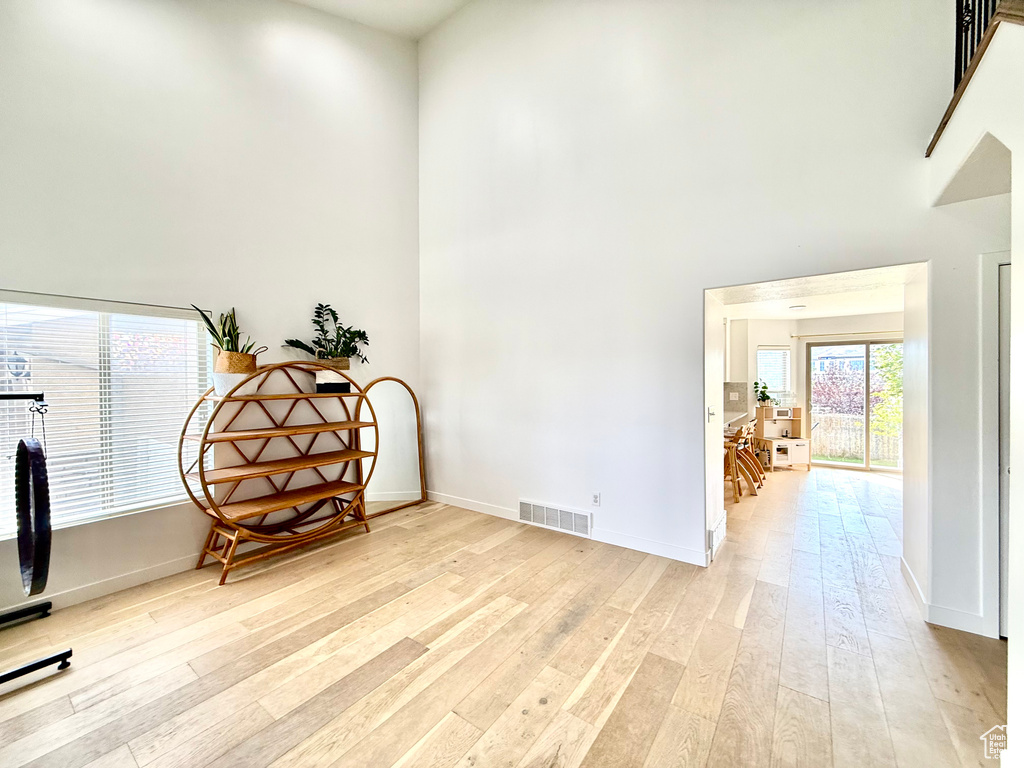 Photo 8 for MLS #2107038 at 2189 N 2600 West