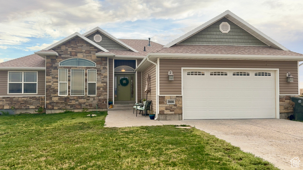 Photo 2 for MLS #2107039 at 3998 E 5000 South