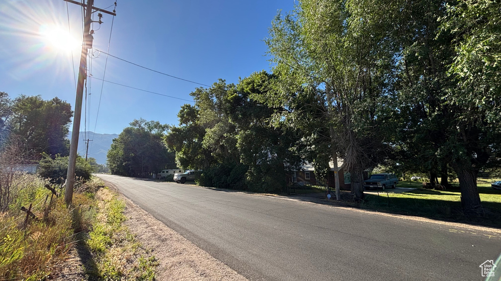 414 E 2625 N Layton, UT 84041