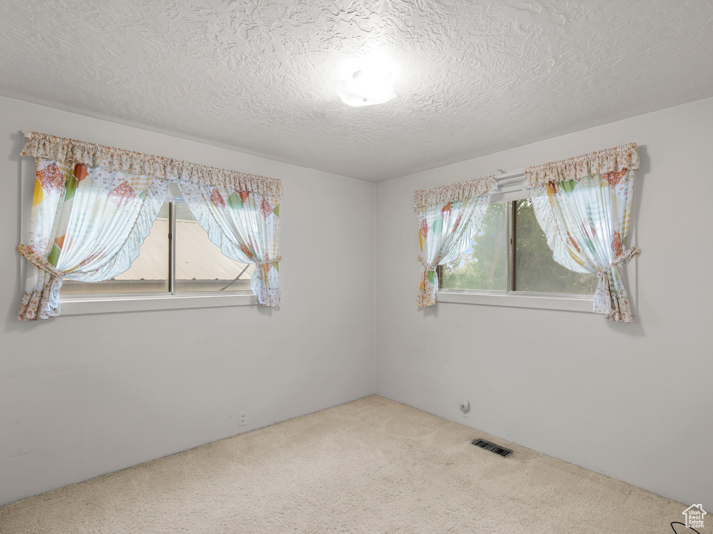414 E 2625 N Layton, UT 84041