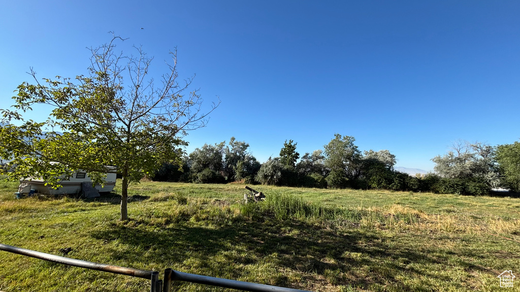 414 E 2625 N Layton, UT 84041