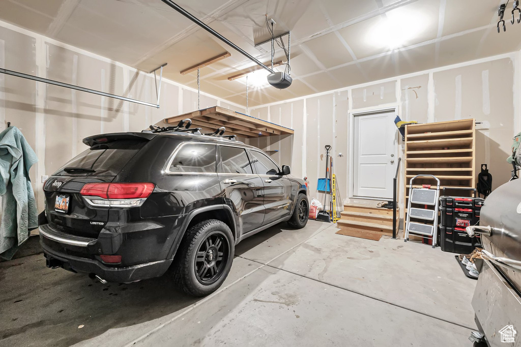 15261 S REINS WAY Bluffdale, UT 84065