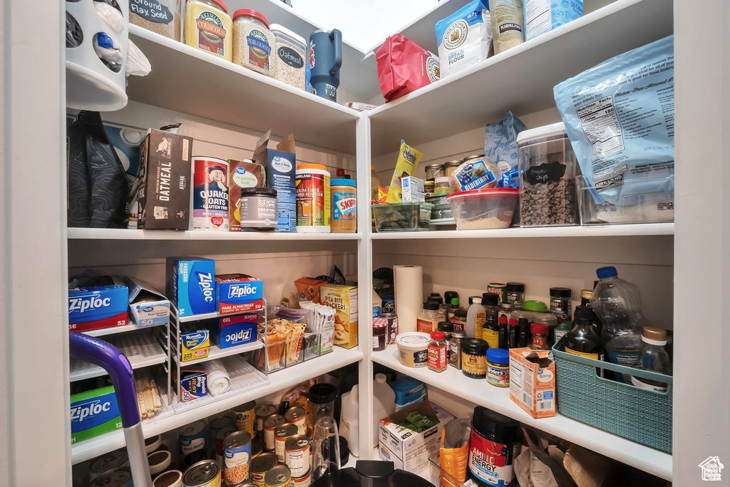 15261 S REINS WAY Bluffdale, UT 84065