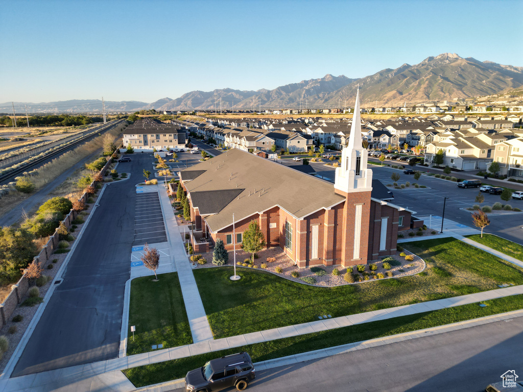 15261 S REINS WAY Bluffdale, UT 84065