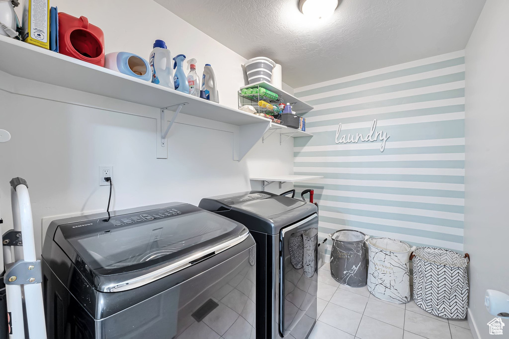 15261 S REINS WAY Bluffdale, UT 84065
