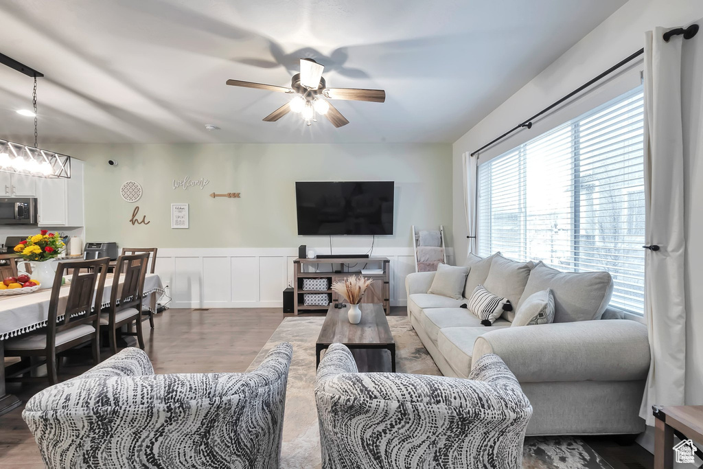 15261 S REINS WAY Bluffdale, UT 84065