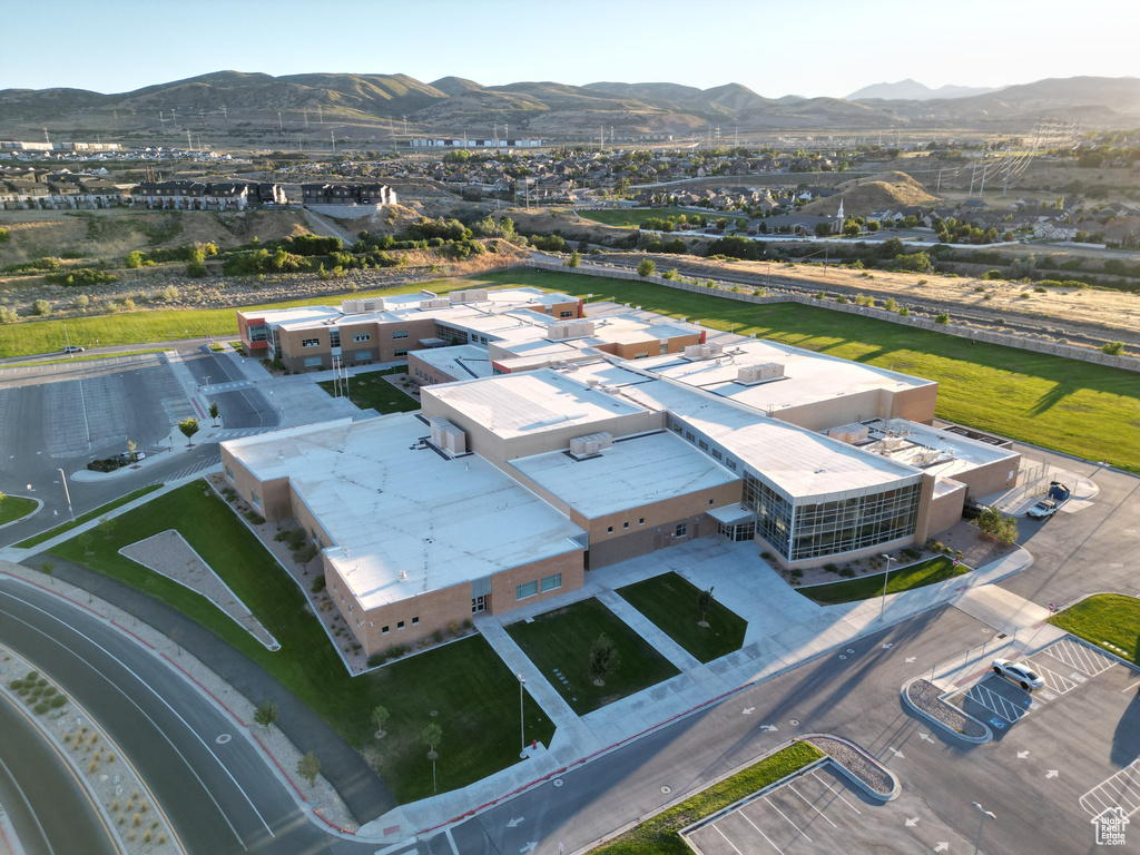 15261 S REINS WAY Bluffdale, UT 84065