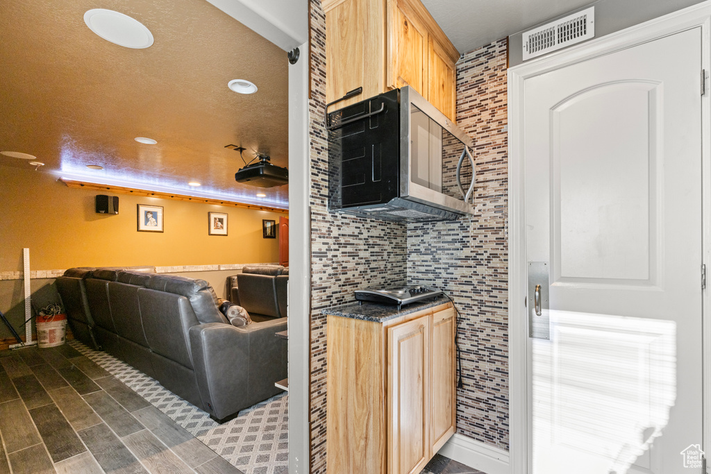 3588 W 5225 S Roy, UT 84067