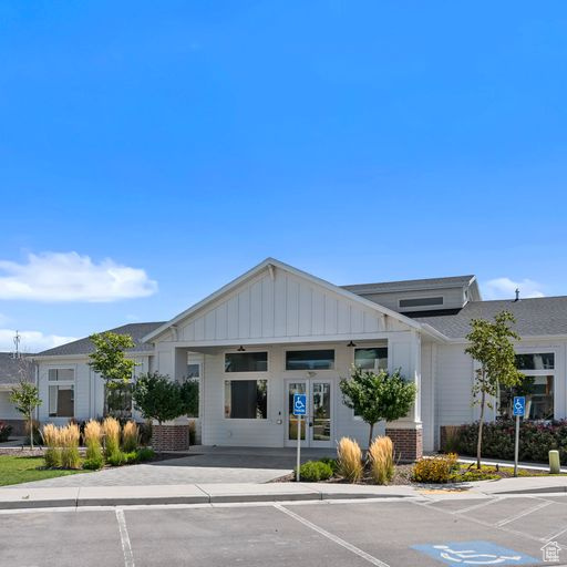 1746 N 3870 W Lehi, UT 84043