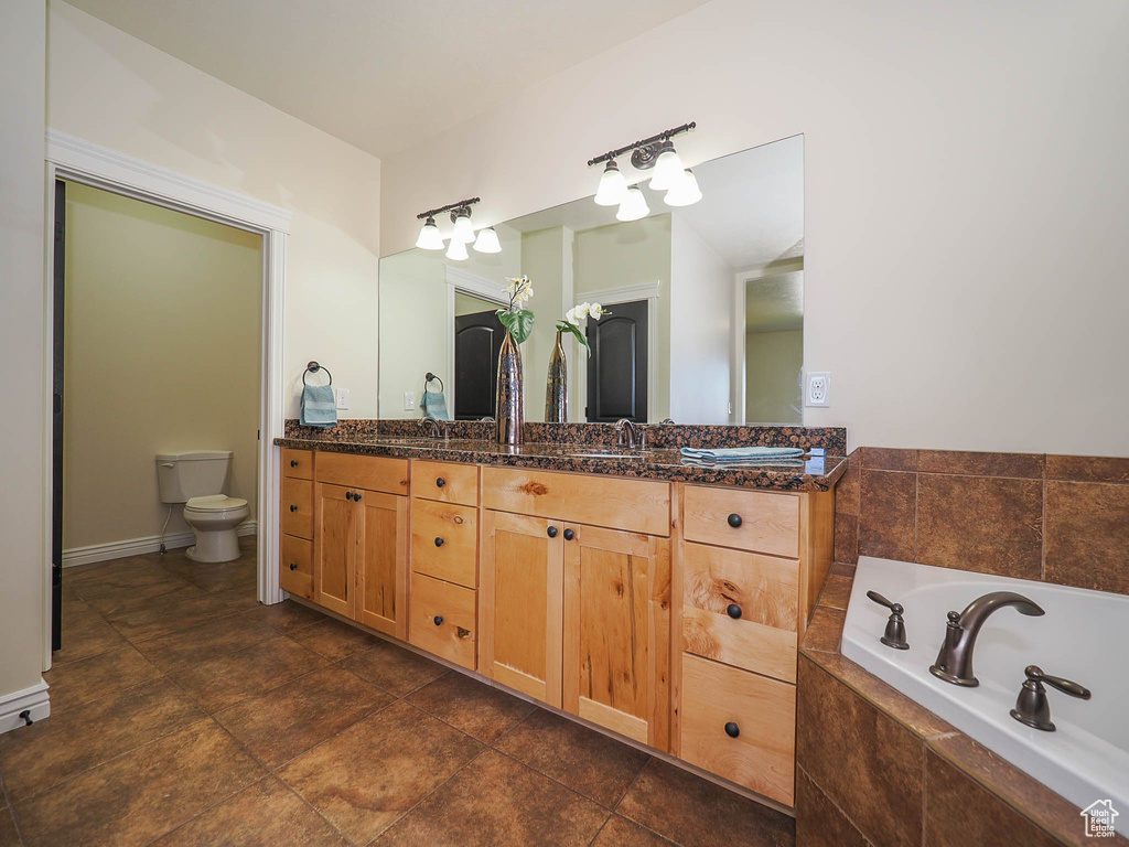 Photo 24 for MLS #2107060 at 851 E Oak Ct #28