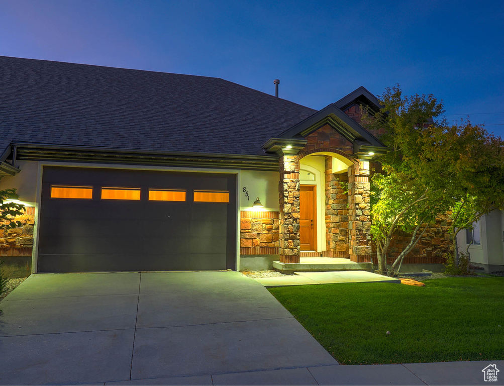 Photo 4 for MLS #2107060 at 851 E Oak Ct #28