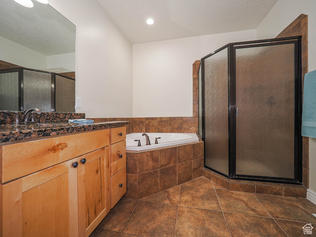Photo 22 for MLS #2107060 at 851 E Oak Ct #28