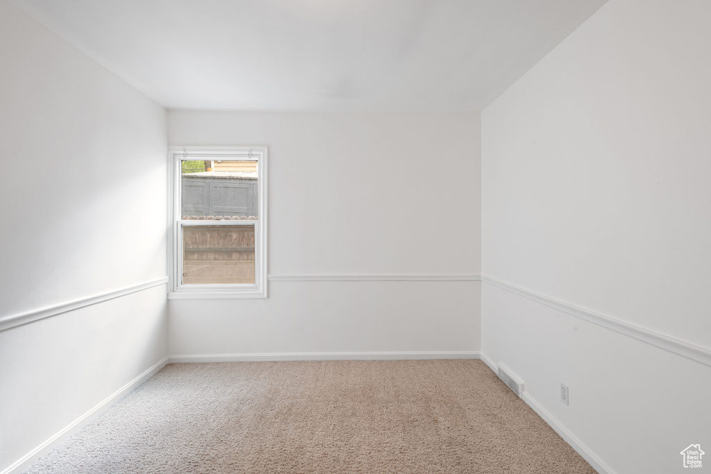 1371 E ZENITH AVE Salt Lake City, UT 84106