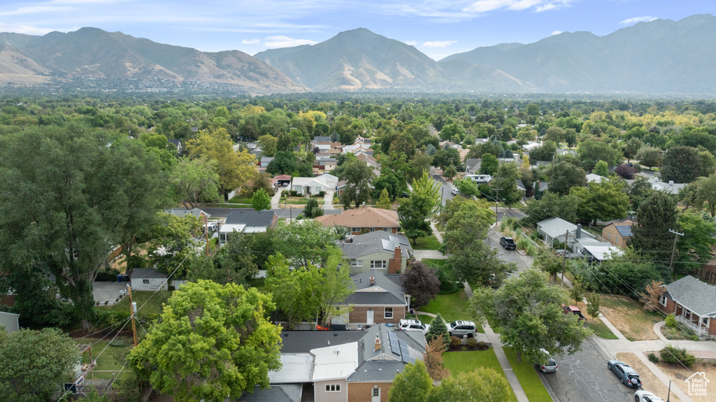 1371 E ZENITH AVE Salt Lake City, UT 84106