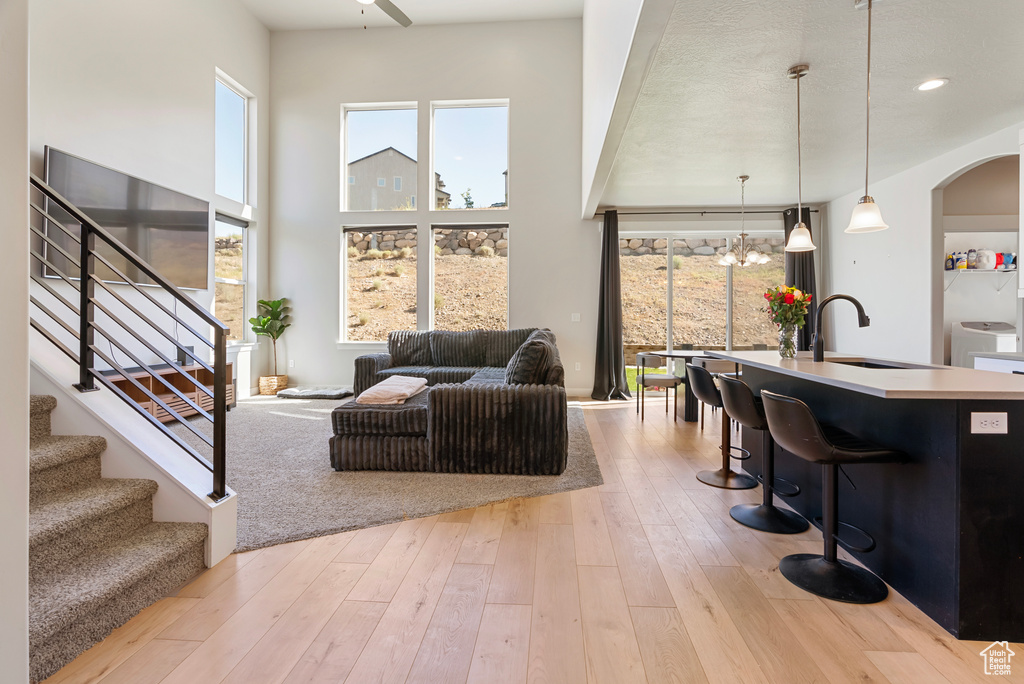 1904 W WOODLAND RD Saratoga Springs, UT 84045
