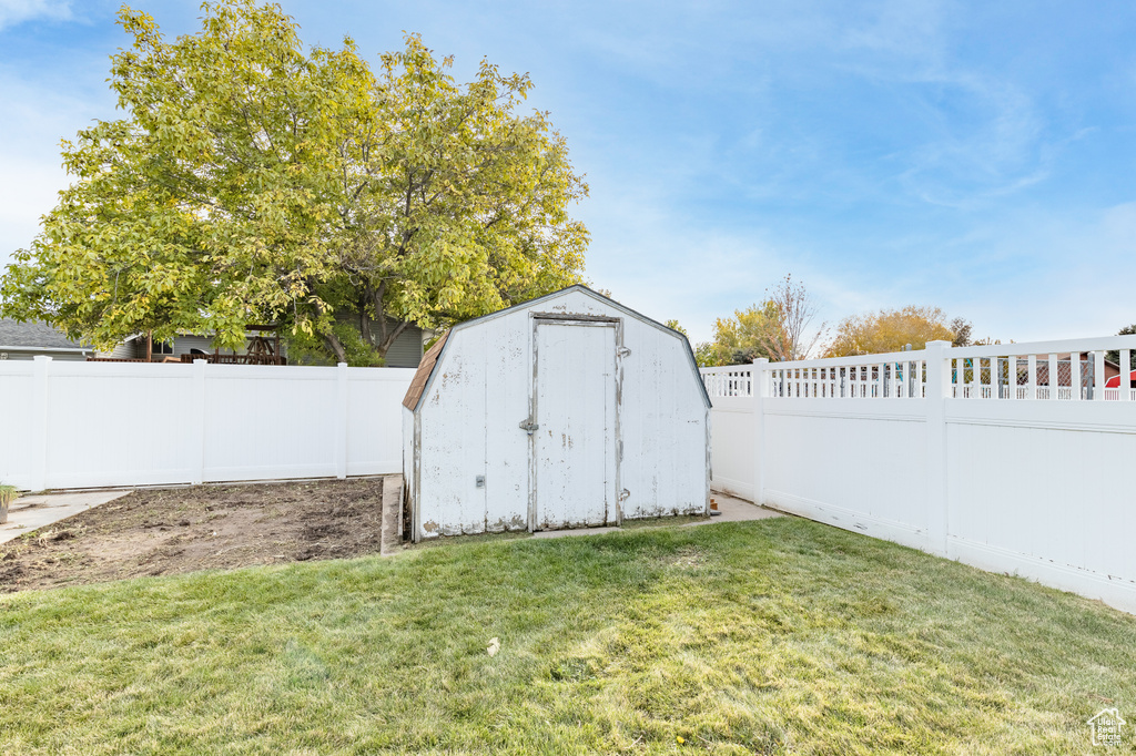 2443 W 2300 N Clinton, UT 84015