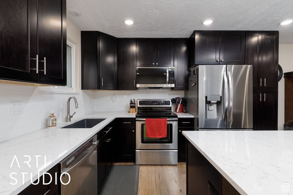 2443 W 2300 N Clinton, UT 84015