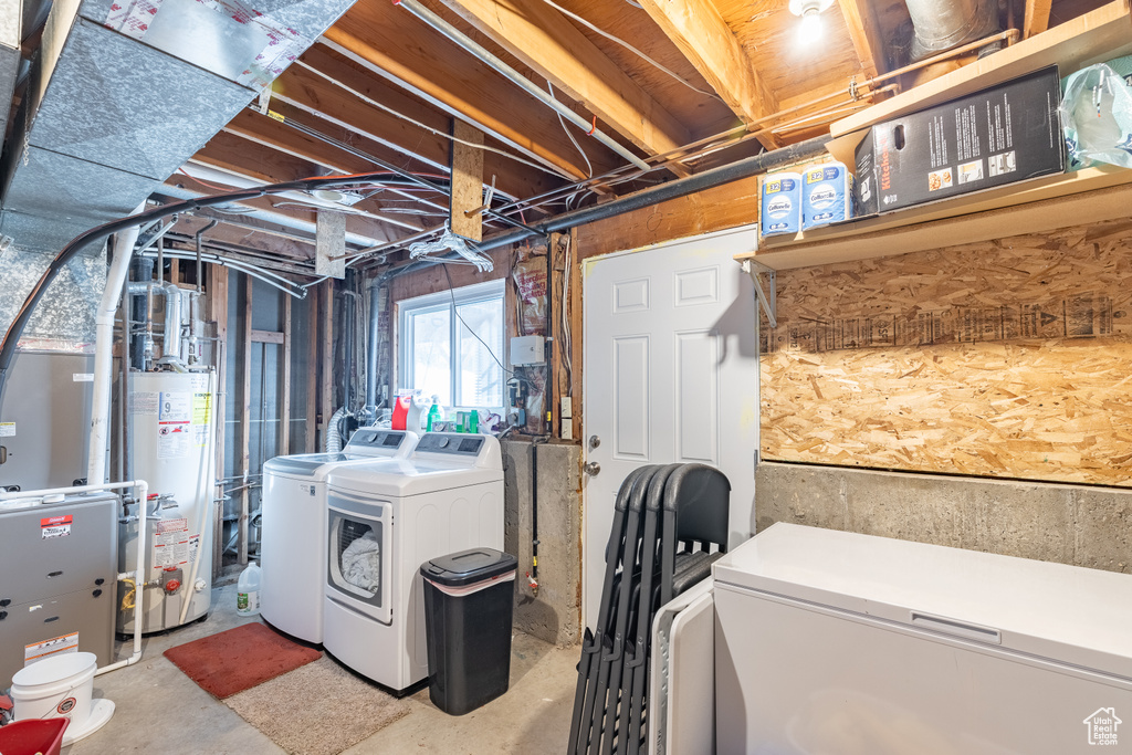 2443 W 2300 N Clinton, UT 84015