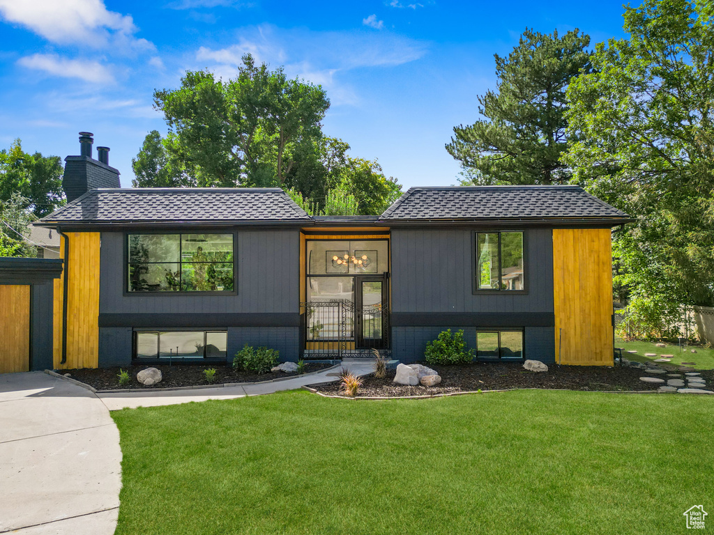 4856 S COLONY DR Holladay, UT 84117