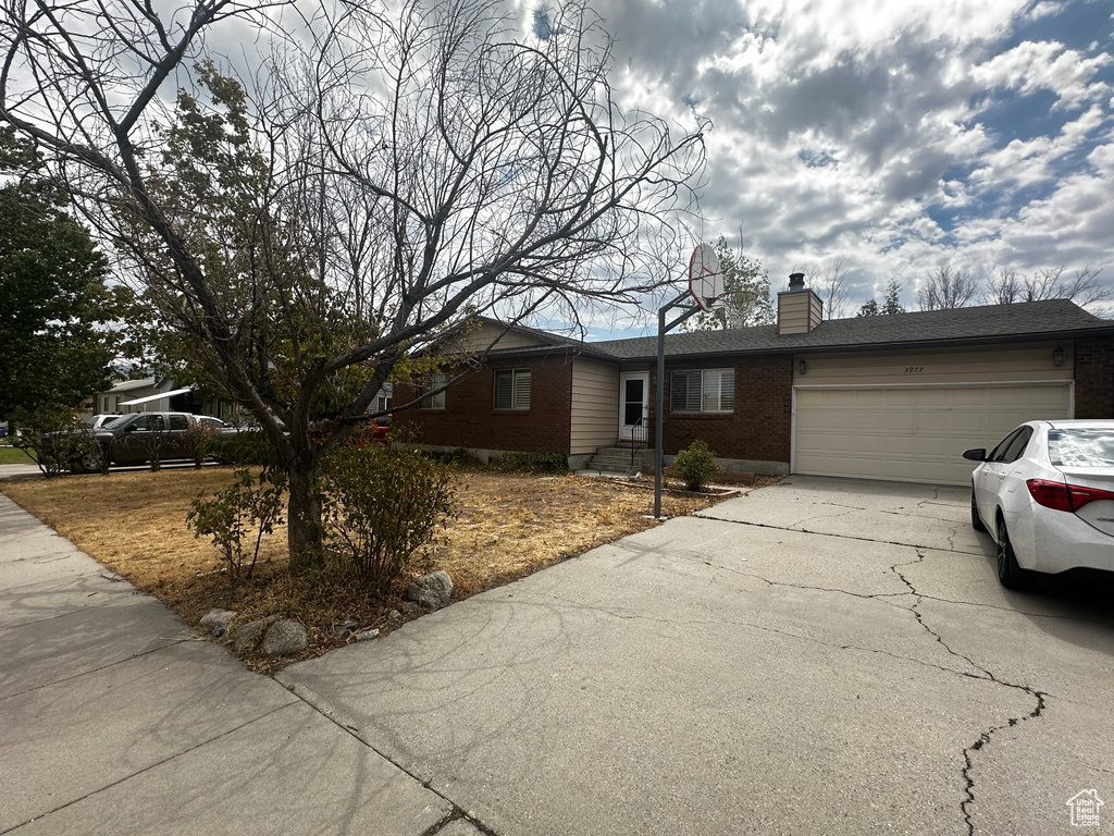 3977 W ELWOOD WAY West Jordan, UT 84088