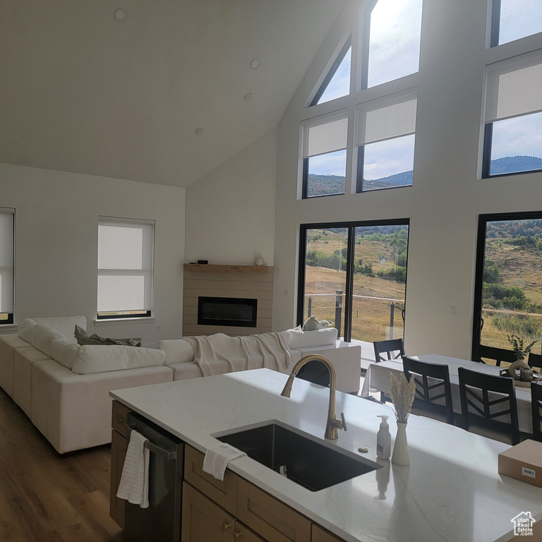 1605 MACKINAW WAY Garden City, UT 84028