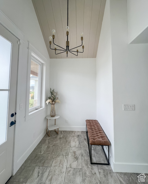 Photo 11 for MLS #2107095 at 582 E 5020 North