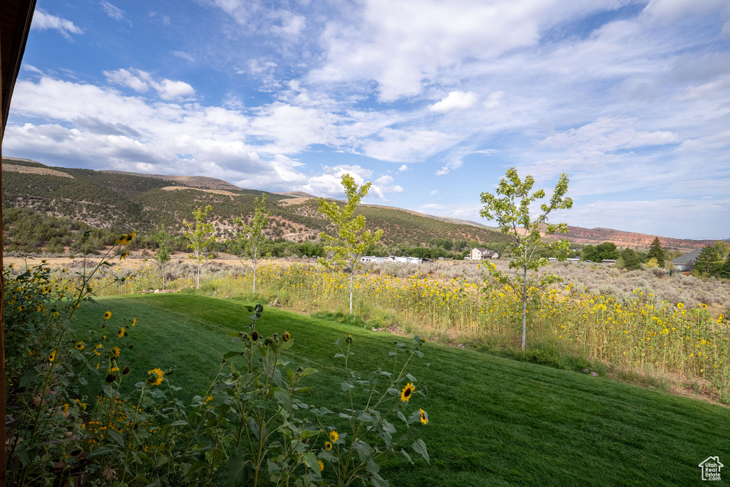 8552 W SAWTOOTH PARK DR Vernal, UT 84078