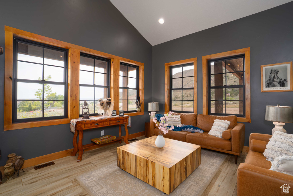 8552 W SAWTOOTH PARK DR Vernal, UT 84078