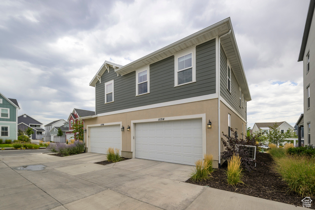 Photo 2 for MLS #2107106 at 11714 S Watercourse Rd