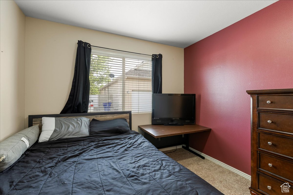 Photo 14 for MLS #2107109 at 1558 N Durocher Ln