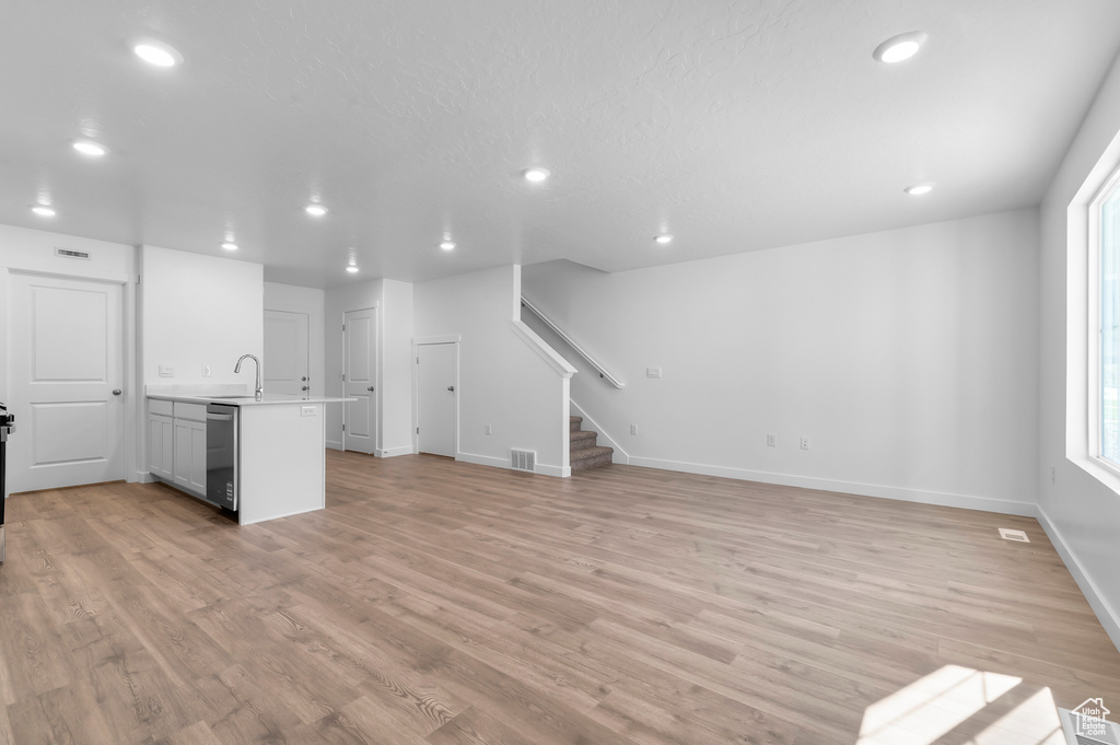 Photo 2 for MLS #2107115 at 4527 N Mckechnie Way #1110