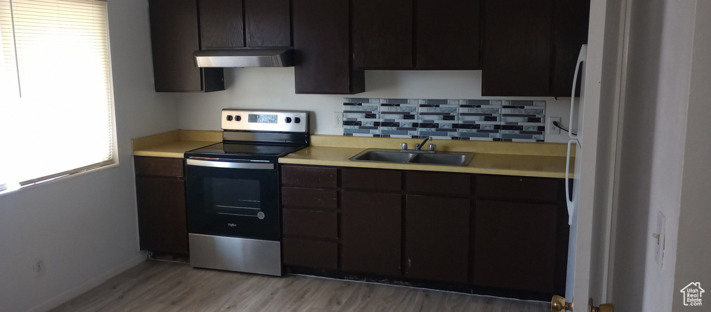 2739 S BUCCANEER DR Magna, UT 84044