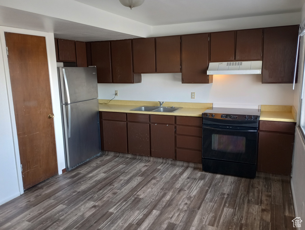 2739 S BUCCANEER DR Magna, UT 84044